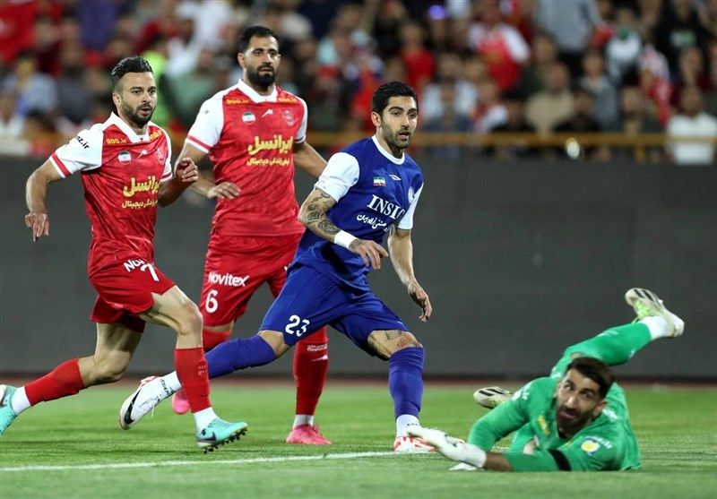 مربی استقلال خوزستان، پرسپولیس را به فساد متهم کرد