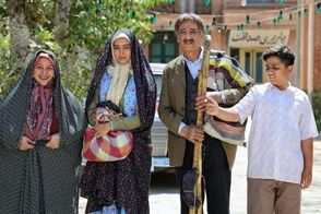 شاهنامه‌خوانی کمال و پدرش در سریال «حکایت‌های کمال»