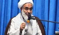 امام جمعه قزوین: گل‌های زیادی به آمریکا زده‌ایم