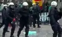 پای پلیس به زدوخورد هواداران دو تیم فینالیست کشیده شد