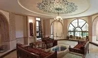 معماری مدرن یک خانه با تمِ قاجار که هوش از سرتان می‌برد