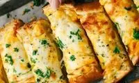 نان سیر آلفردو؛ یک انتخاب خوشمزه برای دورهمی‌ها