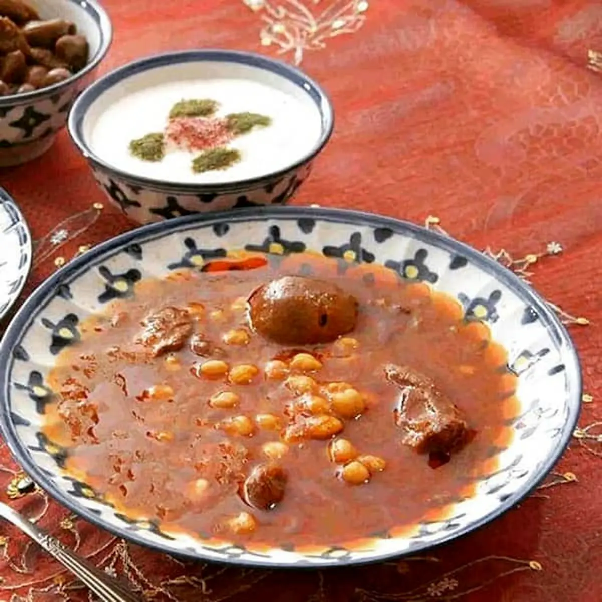 اگر نخودآب دوست دارید، این خورشت را از دست ندهید!