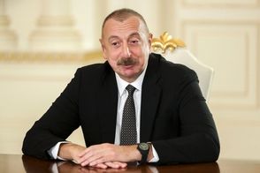 تملق عجیب الهام علی‌اف برای ترامپ