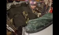 برخورد مرگبار پژو پارس با یک دستگاه تریلی!