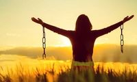 چرا انتخاب کمپ ترک اعتیاد مجاز، کلید موفقیت در درمان است؟