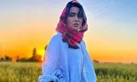 استوری احساسی مونا کرمی برای مادرش
