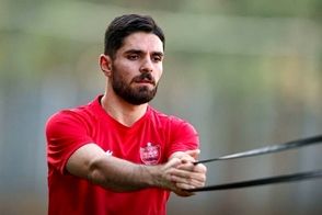 ستاره جوان پرسپولیس برای دربی سبیل گذاشت