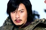 چهره جدید و متفاوت بازیگر سریال امپراتور بادها
