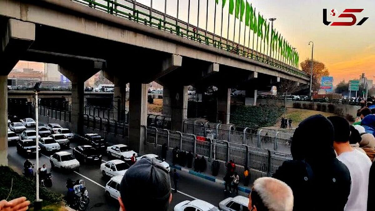   سقوط مرگبار از پل نیایش در تهران 