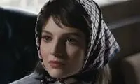 مهسا حجازی و بابک حمیدیان در پشت صحنه تاسیان