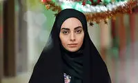 سلفی جذاب بازیگر بچه مهندس با تم سیاه و سفید