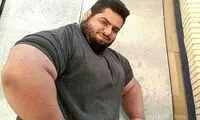 ضربه محکم و عجیب هالک ایرانی به یک مجری!
