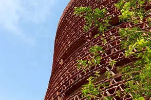 این کافی‌شاپ با معماری عجیبش همه را غافلگیر کرد