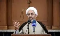 نظام امنیتی بیکار نیست که تلفن‌های مردم را کنترل کند!