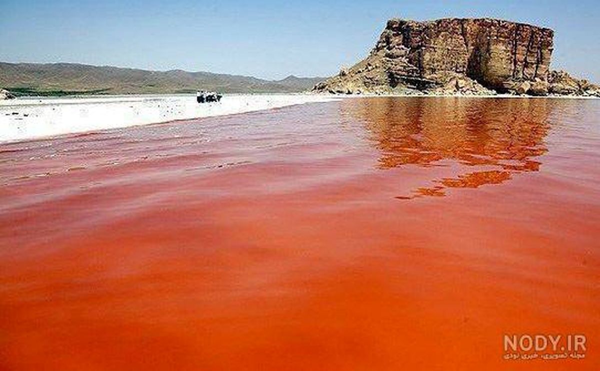 دریاچه ارومیه در مرداد آتشین یخ بست!