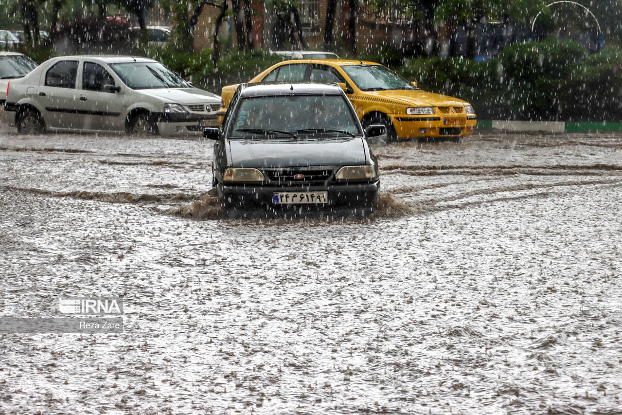 ممنوعیت تردد در این بزرگراه  تهران به دلیل بارندگی