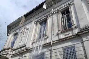 تصاویری از آثار حملات هوایی به کاخ بندرانزلی