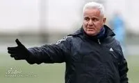 فرشاد پیوس عزادار شد