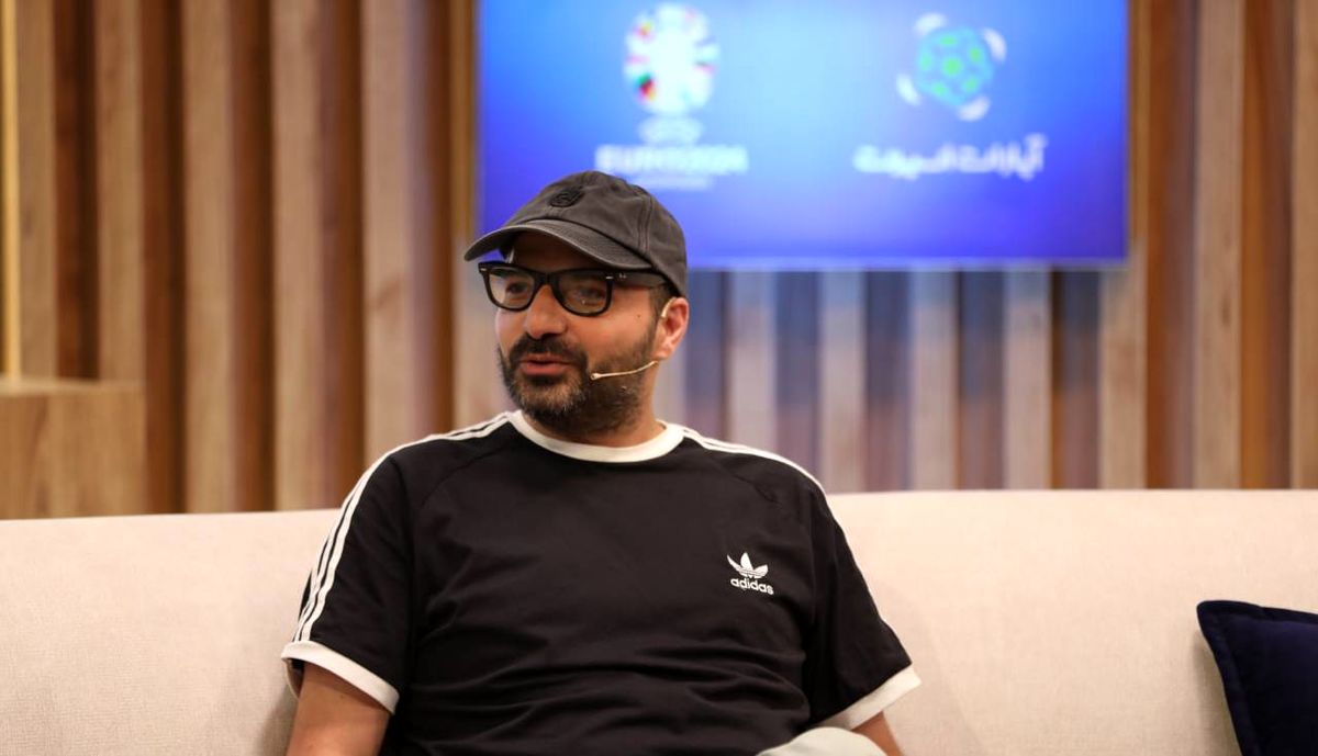 ماجراهای جالب آقای خواننده با ماشین النودش