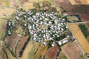 معماری دایره‌ای روستایی که پس از یک فاجعه ساخته شد