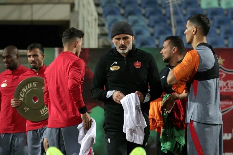 سیدجلال با کت و شلوار به پرسپولیس برمی‌گردد