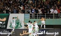 علیرضا قربانی تماشاگران آلومینیوم - پرسپولیس را خسته کرد