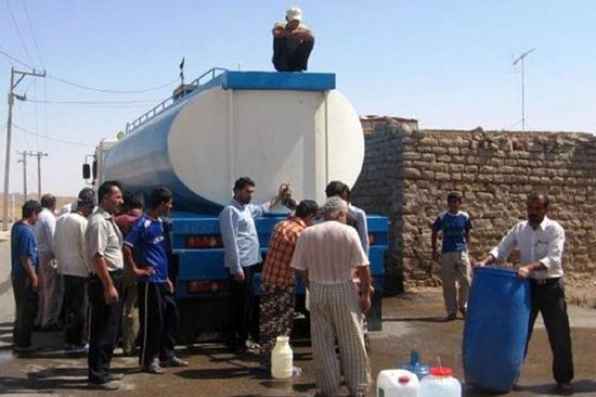 آبرسانی با تانکر در خوزستان