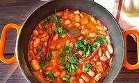 طرز تهیه‌ فاصولیه؛ لذت درست‌کردن یک غذای بین‌المللی