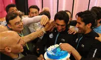 جشن تولد رحمتی در اردوی استقلال