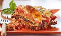 بادمجان و پارمسان و موزارلا؛ کاملا رژیمی است!