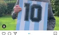 فروش پیراهن مارادونا برای مبارزه با کرونا