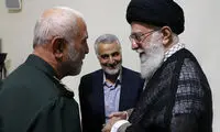 عکس: سردار همدانی در کنار رهبر انقلاب