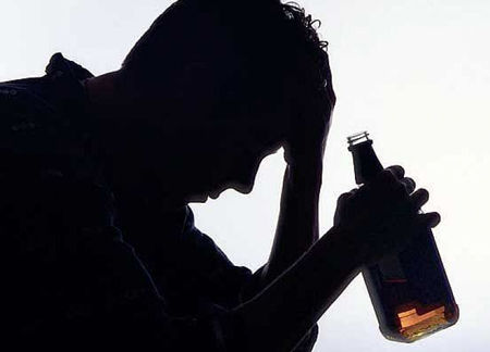 اختلالات مصرف مواد و الکل