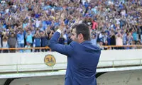 استراماچونی پولش را گرفت و حرفی از هوادار نزد