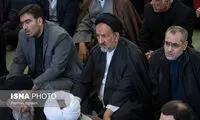 حضور یک چهره اصلاح طلب در نماز جمعه تهران