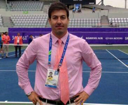 عکس: داور ایرانی تنیس جوکوویچ و فدرر