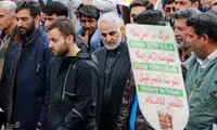 سردار سلیمانی در راهپیمایی کرمان