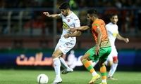 حلالی: پرسپولیس توجهی به استقلال و سپاهان نداشته باشد