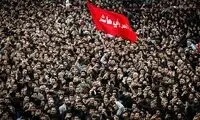 اشک‌های سوزناک یک مادر و نوزادش در عزاداری