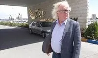 شفر: به رسانه‌ها پول می‌دهند تا من را بزنند!