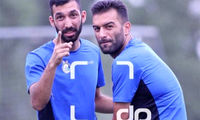 عکس: کدام بازیکن استقلال باغیرت است؟