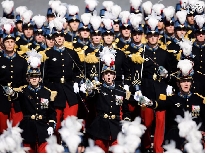 تصاویری از رژه های نظامی در سراسر جهان