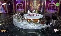 مهمان شبکه سه، دکور برنامه را پایین آورد!