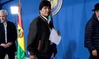 مورالس به مکزیک پناهنده شد