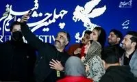 سلفی گرفتن پژمان جمشیدی در جشنواره فجر