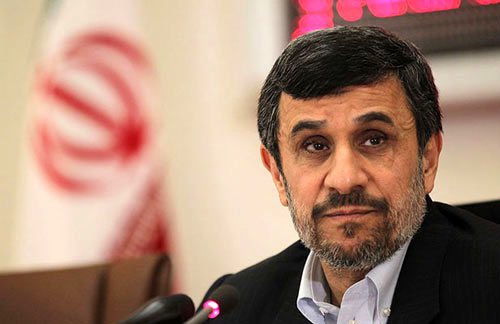 دفتر احمدی‌نژاد به فتاح: زیر بار دِینِ کسی نمی‌رویم