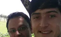 عکس: سلفي سردار آزمون با زرافه!