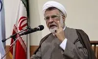 فاضل میبدی: خواندن زنان هیچ اشکال شرعی‌ ندارد