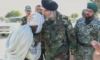 بازدید فرمانده ارتش از مناطق سیل‌زده چابهار